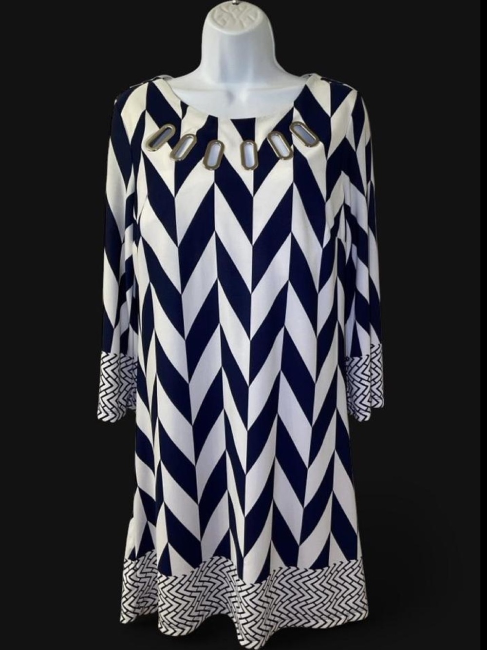 Haani Navy and White Chevron Shift Dress